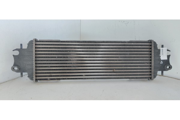 Recambio de intercooler para opel vivaro furgón 2.9t corto referencia OEM IAM   