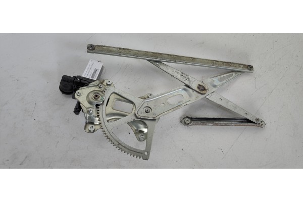 Recambio de elevalunas trasero derecho para toyota rav 4 (a3) 2.2 d-cat referencia OEM IAM 8572035140  