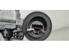 Recambio de elevalunas trasero derecho para toyota rav 4 (a3) 2.2 d-cat referencia OEM IAM 8572035140  