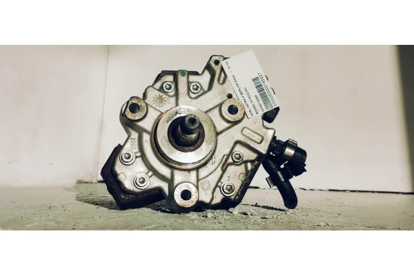 Recambio de bomba inyeccion para opel astra h berlina enjoy referencia OEM IAM 0445010086  