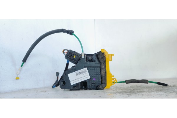 Recambio de cerradura puerta delantera derecha para hyundai i30 (gd) 1.4crdi 90 fap referencia OEM IAM 81320A6110  