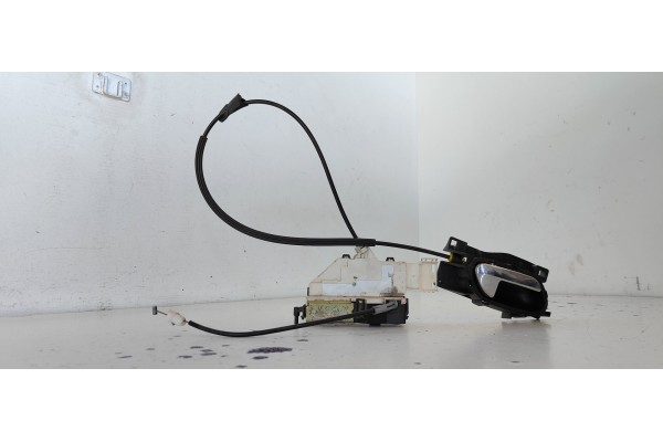 Recambio de cerradura puerta delantera derecha para citroen c4 coupe cool referencia OEM IAM 9660700680  