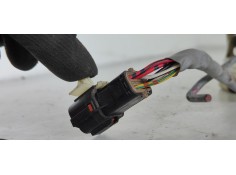 Recambio de cerradura puerta delantera derecha para kia sorento 2.5 crdi cat referencia OEM IAM   