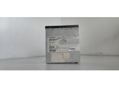 Recambio de sistema audio / radio cd para volvo v70 familiar 2.4 diesel cat referencia OEM IAM 86739421  