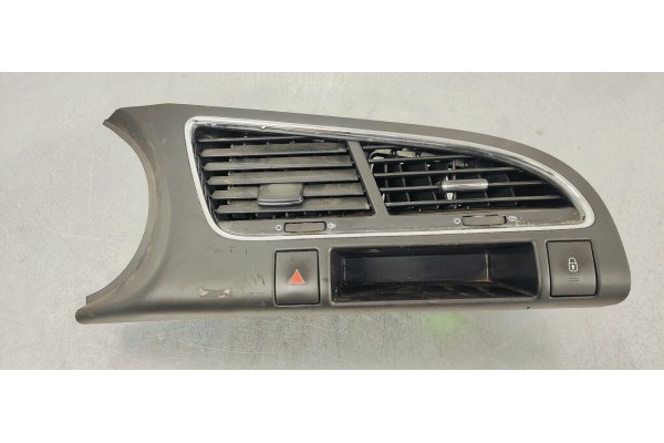 Recambio de rejilla aireadora para peugeot 3008 1.6 hdi 110 fap referencia OEM IAM 9685023677  