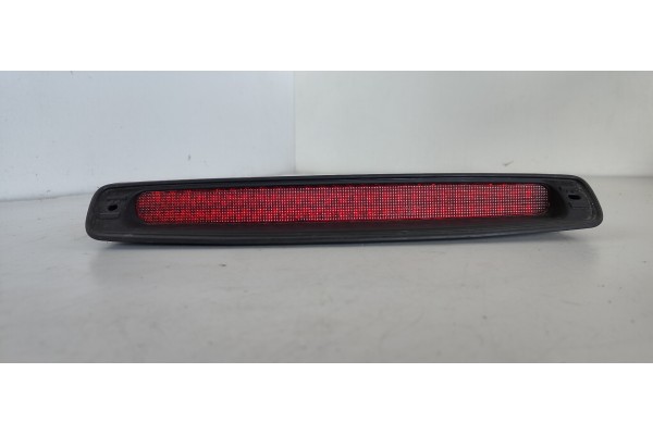 Recambio de luz central de freno para hyundai tucson (jm) 2.0 crdi cat referencia OEM IAM 927002E05  