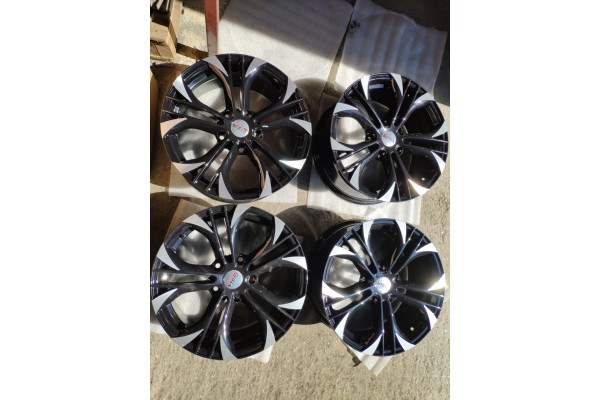 Recambio de juego llantas para audi q7 (4l) 3.0 v6 24v tdi referencia OEM IAM R18 5X130 