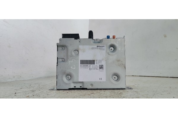 Recambio de sistema navegacion gps para citroen c3 1.2i 82 referencia OEM IAM 9822939580  