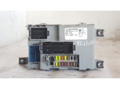 Recambio de caja reles / fusibles para lancia ypsilon (402) 1.2 i 70 referencia OEM IAM 00519849850  