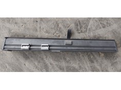 Recambio de bandeja trasera para volvo v70 familiar 2.0 turbo cat referencia OEM IAM 9928200019  