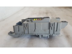 Recambio de caja reles / fusibles para lancia ypsilon (402) 1.2 i 70 referencia OEM IAM 00519849850  