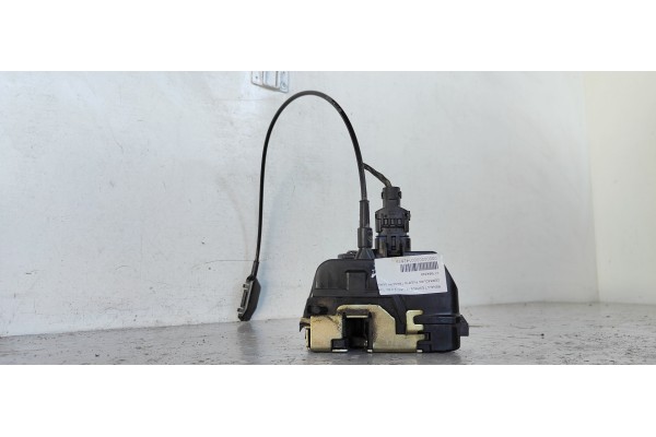 Recambio de cerradura puerta trasera derecha para renault espace iv (jk0) grand espace expression referencia OEM IAM 017964Z98  
