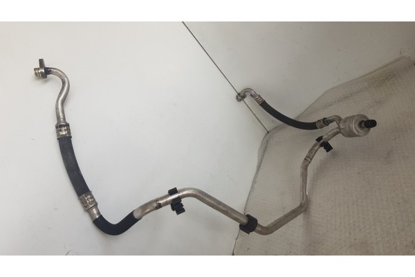Recambio de tubos aire acondicionado para peugeot rcz 1.6 i turbo 156 referencia OEM IAM 9684368380  
