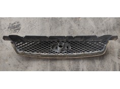 Recambio de rejilla delantera para ford focus berlina (cap) 1.6 16v cat referencia OEM IAM 4M518200  