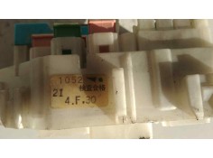 Recambio de caja reles / fusibles para toyota rav 4 (a2) 2.0 turbodiesel cat referencia OEM IAM 8272142040  