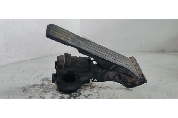 Recambio de pedal acelerador para volkswagen passat berlina (3c2) sportline referencia OEM IAM 1K1721503L  