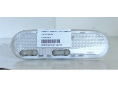 Recambio de luz interior para renault kangoo 1.5 dci diesel fap referencia OEM IAM 8200439423  