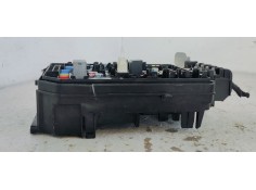 Recambio de caja reles / fusibles para opel astra k lim. 5türig dynamic referencia OEM IAM 39040853  