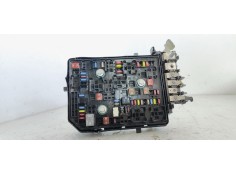 Recambio de caja reles / fusibles para opel astra k lim. 5türig dynamic referencia OEM IAM 39040853  