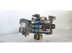 CAJA RELES / FUSIBLES 9118826105 