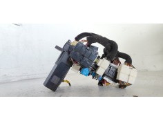 Recambio de caja reles / fusibles para hyundai santa fe (sm) 2.7 gls full 4x4 referencia OEM IAM 9118826105  