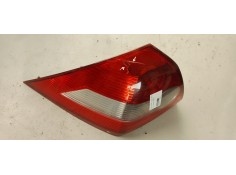 Recambio de piloto trasero izquierdo para renault megane ii classic berlina 1.9 dci diesel referencia OEM IAM   