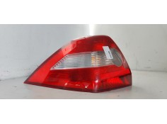 Recambio de piloto trasero izquierdo para renault megane ii classic berlina 1.9 dci diesel referencia OEM IAM   