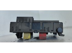 Recambio de caja reles / fusibles para saab 9-3 cabrio vector referencia OEM IAM 12766741  