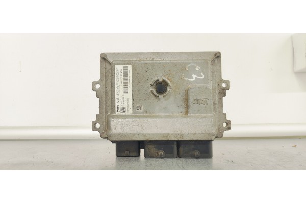 Recambio de centralita motor uce para citroen c3 referencia OEM IAM 9807827980  