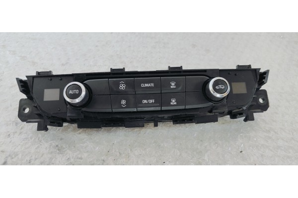 Recambio de mando climatizador para opel insignia berlina 1.6 cdti 136 fap referencia OEM IAM 39177120  