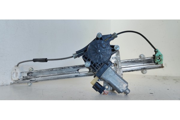 Recambio de elevalunas delantero derecho para kia rio 1.4 cat referencia OEM IAM   