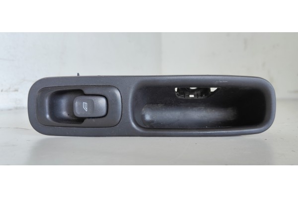 Recambio de mando elevalunas trasero derecho para volvo s80 berlina 2.5 d referencia OEM IAM 9476695  