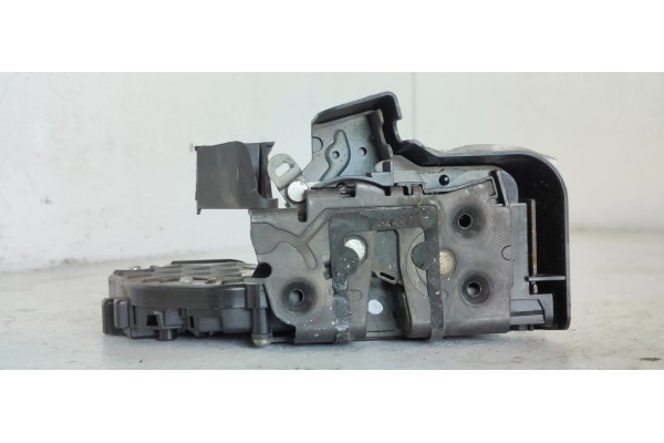 Recambio de cerradura puerta delantera izquierda para ford focus berlina (cap) ambiente (d) referencia OEM IAM   