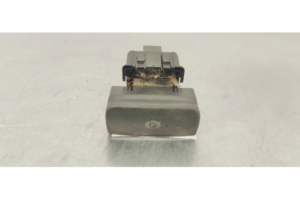 Recambio de freno de mano electrico para peugeot 3008 1.6 hdi 110 fap referencia OEM IAM 9666405677  