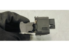 Recambio de freno de mano electrico para peugeot 3008 1.6 hdi 110 fap referencia OEM IAM 9666405677  