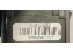 Recambio de freno de mano electrico para peugeot 3008 1.6 hdi 110 fap referencia OEM IAM 9666405677  