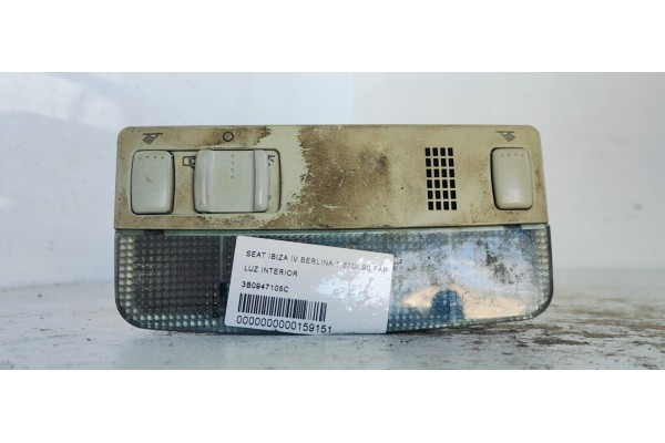 Recambio de luz interior para seat ibiza iv berlina 1.6tdi 90 fap referencia OEM IAM 3B0947105C  