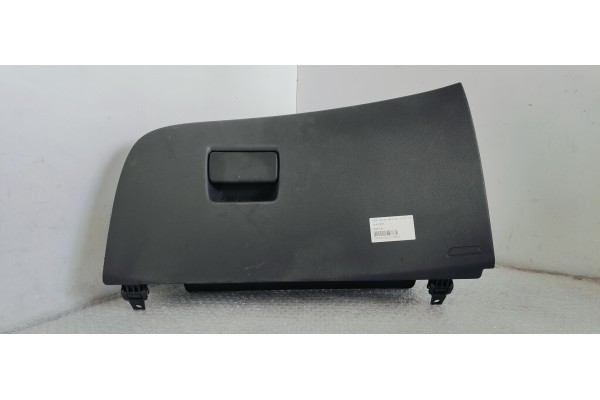 Recambio de guantera para opel insignia berlina 1.6 cdti 136 fap referencia OEM IAM 39097522  
