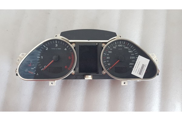 Recambio de cuadro instrumentos para audi a6 berlina (4f2) 2.0 tdi 140 referencia OEM IAM 4F0920901G  