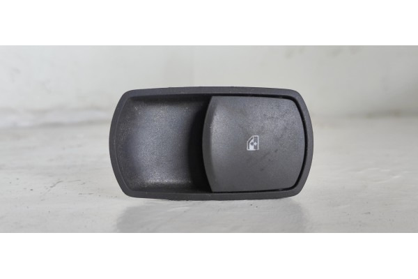 Recambio de mando elevalunas delantero derecho para opel corsa d innovation referencia OEM IAM 13189333  