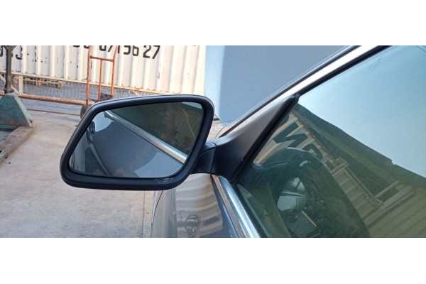 Recambio de retrovisor izquierdo para bmw serie 5 lim. (f10) 530d xdrive referencia OEM IAM   