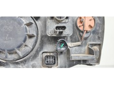 Recambio de faro derecho para hyundai santa fe (sm) 2.0 crdi cat referencia OEM IAM   