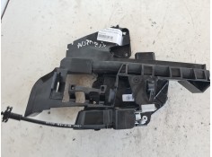 Recambio de cerradura puerta trasera derecha para ford focus berlina (cap) 1.6 16v cat referencia OEM IAM 240015103 1366M 4M5AA2