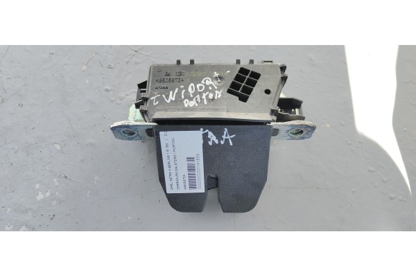 Recambio de cerradura maletero / porton para opel astra h berlina sport referencia OEM IAM 495058724  