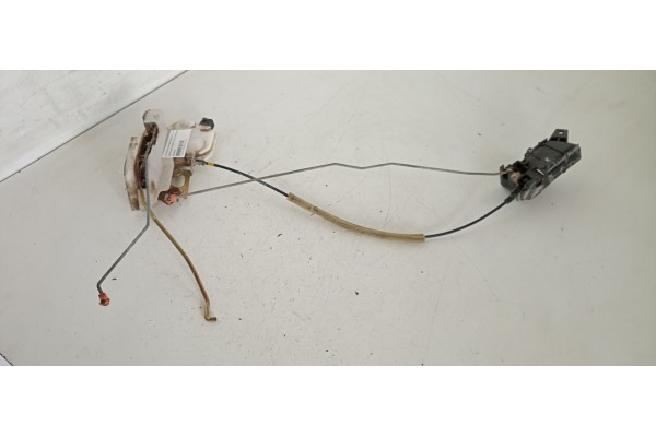 Recambio de cerradura puerta delantera izquierda para mitsubishi montero (v20/v40) 2.5 td cat referencia OEM IAM   