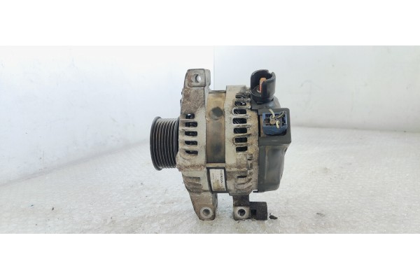Recambio de alternador para honda cr-v (re) 2.2 dtec 150 4x4 fap referencia OEM IAM 1042101150  