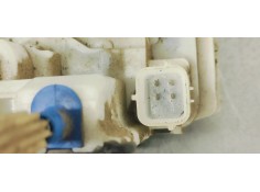 Recambio de cerradura puerta delantera derecha para fiat doblo 1.3 jtd 90 referencia OEM IAM 51817366  