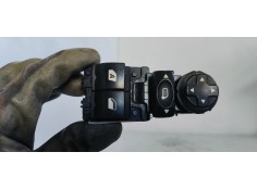 Recambio de mando elevalunas delantero izquierdo para peugeot 208 active referencia OEM IAM 96751127ZD  