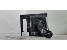 Recambio de guarnecidos palanca cambio para skoda superb (3v3) 2.0tdi 150 fap referencia OEM IAM 3V1863212  