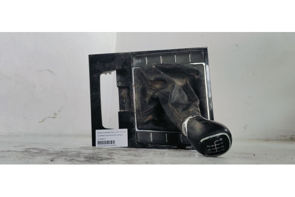 Recambio de guarnecidos palanca cambio para skoda superb (3v3) 2.0tdi 150 fap referencia OEM IAM 3V1863212  